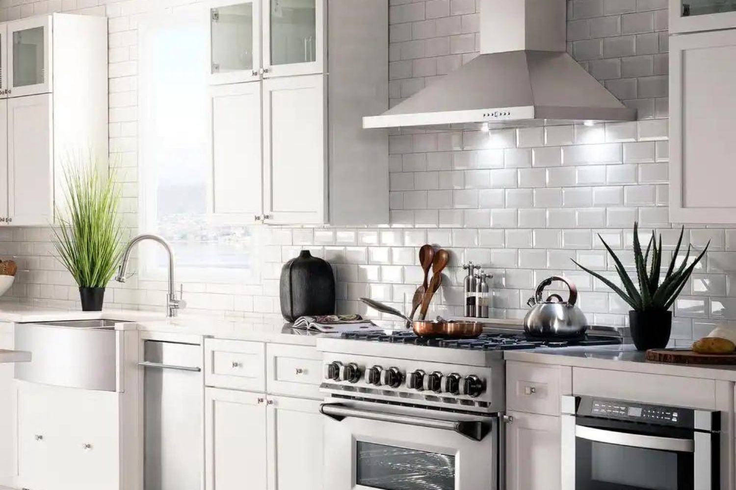 Best under cbainet range hood